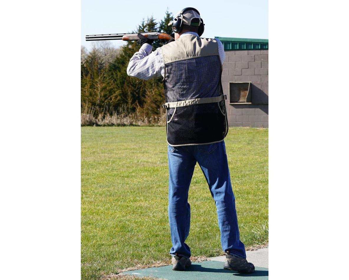 BOB ALLEN Full Mesh Dual Pad Shooting Vest Khaki 3XL - Image 2